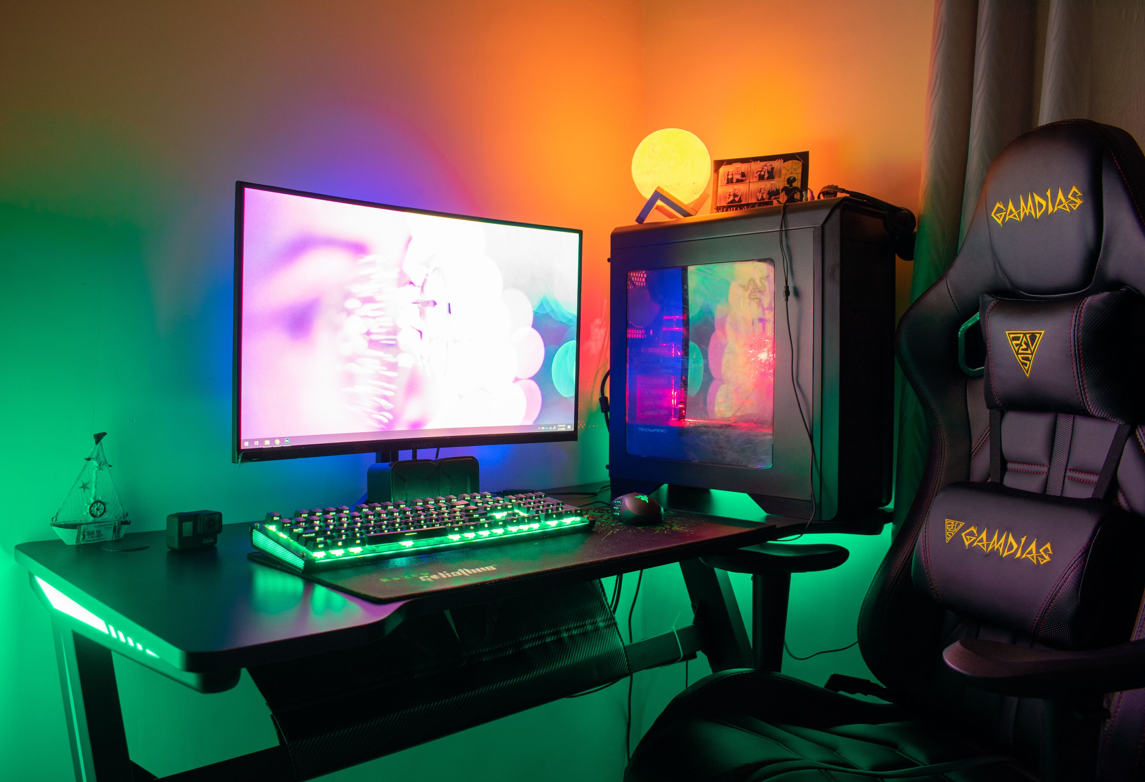 Silla Gaming Ergonómica con Luces LED RGB